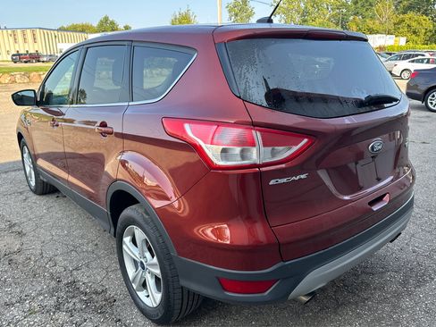 Used 2014 Ford Escape SE image 7