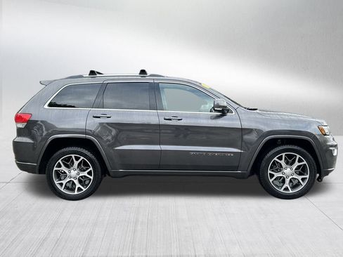 Certified 2018 Jeep Grand Cherokee Limited image 4