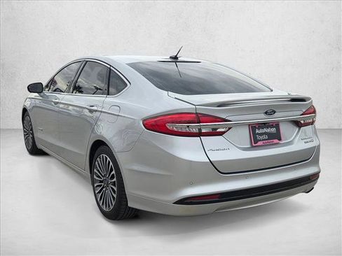 Used 2018 Ford Fusion Titanium image 8