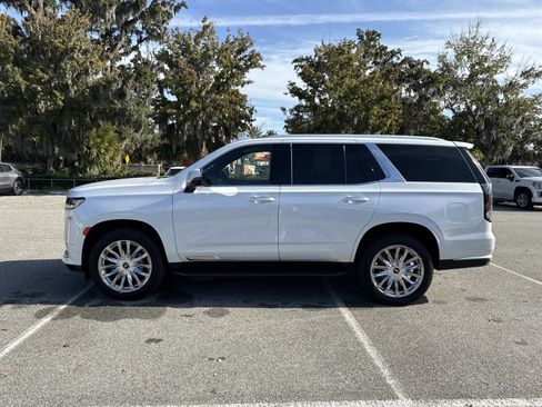 Used 2023 Cadillac Escalade Premium Luxury image 6