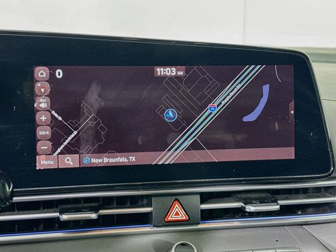 Used 2025 Hyundai Elantra SEL FWD image 22