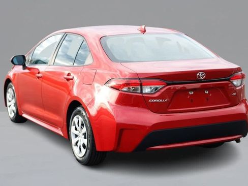 Used 2020 Toyota Corolla LE image 7