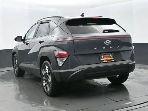 Used 2024 Hyundai Kona SEL image 9