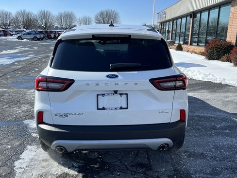 Used 2026 Ford Escape Platinum w/ Premium Technology Package image 7