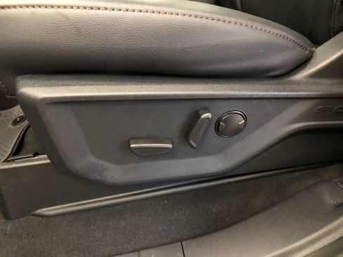 New 2026 Ford F250 Lariat w/ Black Appearance Package image 11