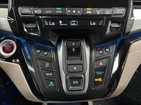 Used 2020 Honda Odyssey Elite image 27