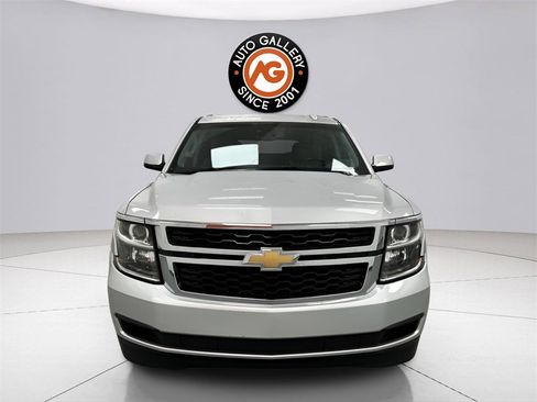Used 2019 Chevrolet Tahoe LT image 2