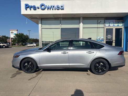 Used 2025 Honda Accord SE image 8