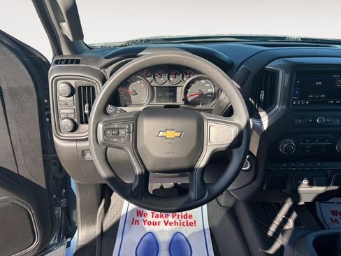 Used 2024 Chevrolet Silverado 1500 Custom image 12