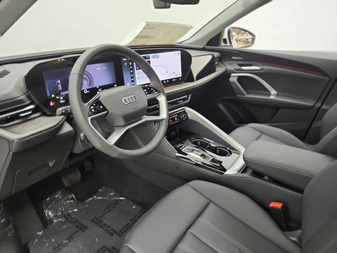 New 2026 Audi Q5 Premium Plus AWD/4WD image 10