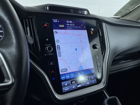 Used 2022 Subaru Outback Limited AWD/4WD image 19