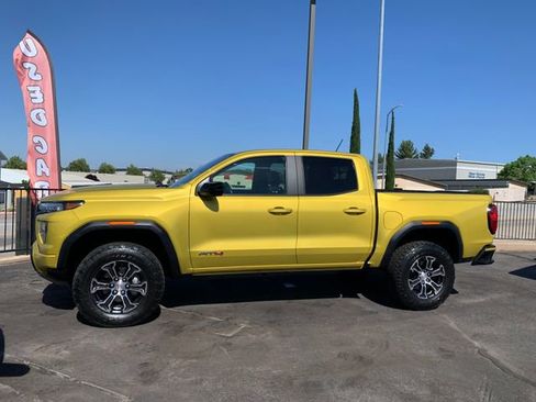 Used 2023 GMC Canyon AT4 w/ AT4 Premium Package AWD/4WD image 1