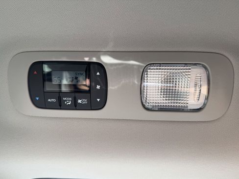 New 2026 Honda Odyssey EX-L image 19