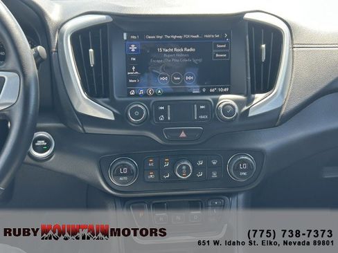 Used 2021 GMC Terrain SLE w/ Driver Convenience Package AWD/4WD image 17
