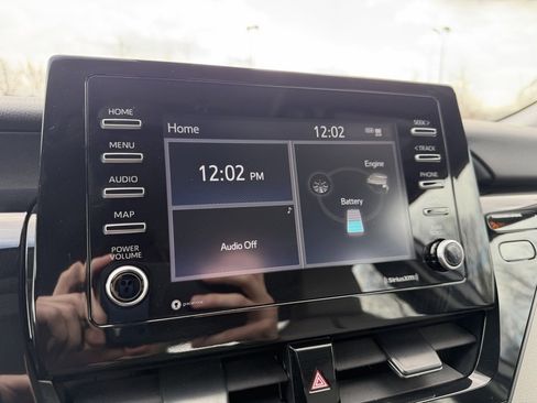 Used 2022 Toyota Camry SE image 21