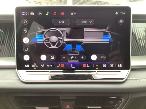 New 2026 Volkswagen Tiguan SE image 25