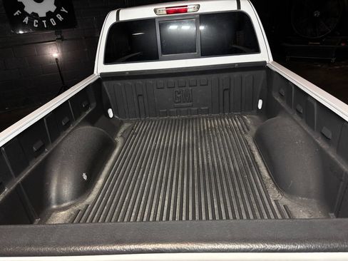 Used 2011 Chevrolet Colorado LT w/ LPO--Chrome Package AWD/4WD image 20