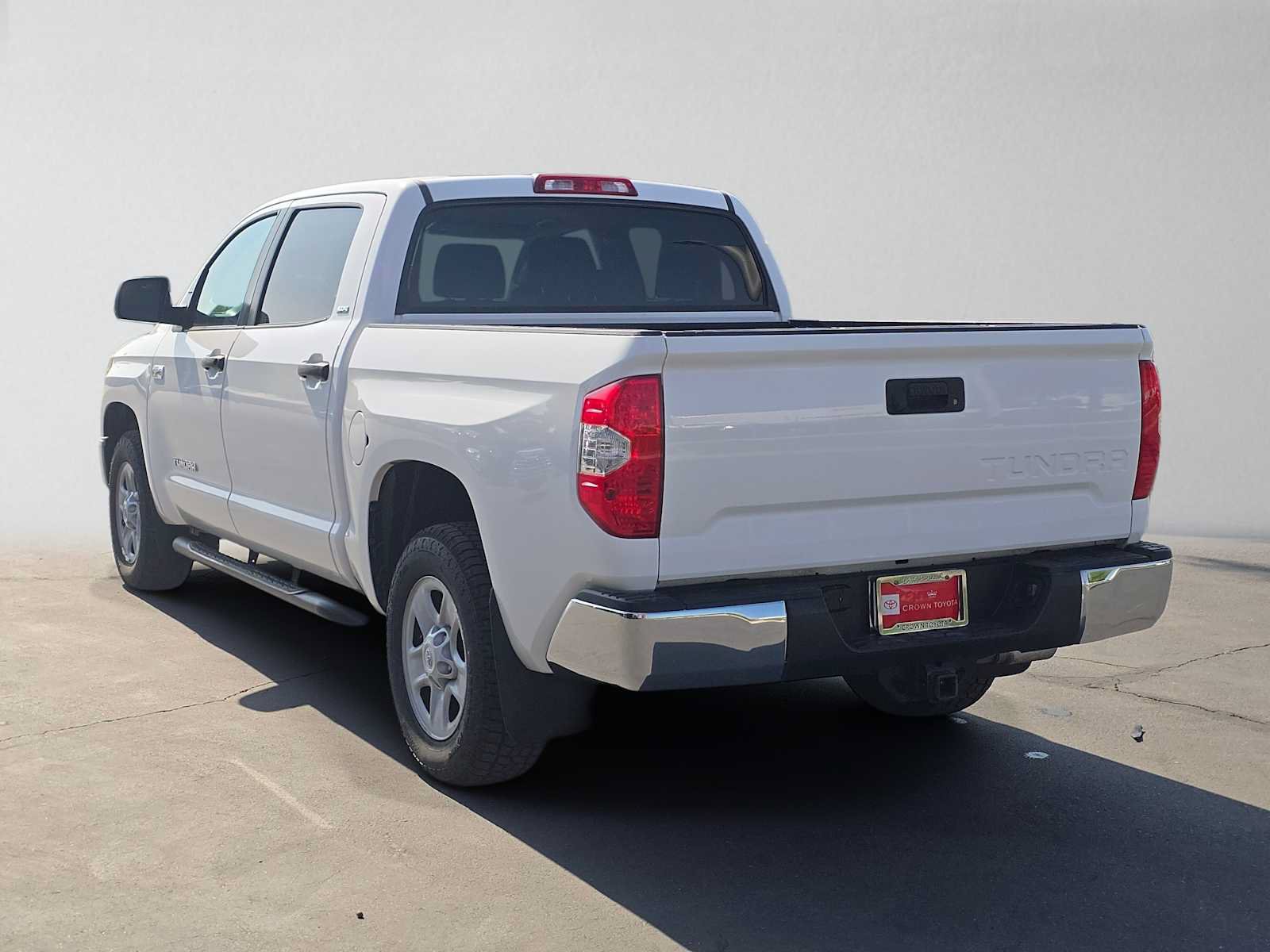 Used 2018 Toyota Tundra SR5 RWD image 6