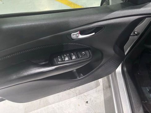 Used 2016 Dodge Dart SE w/ Convenience Group image 14