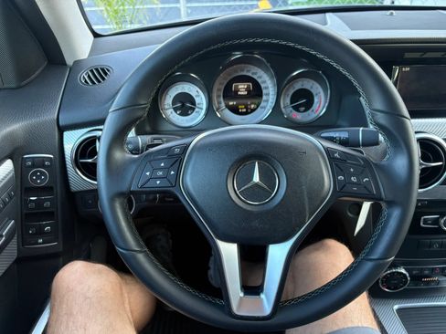 Used 2014 Mercedes-Benz GLK 350 2WD image 15