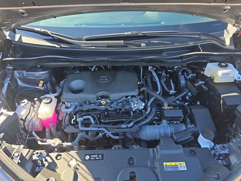 Certified 2025 Toyota Sienna XSE image 32