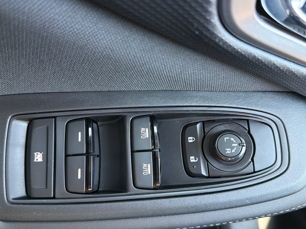 Certified 2024 Subaru Forester Premium AWD/4WD image 50