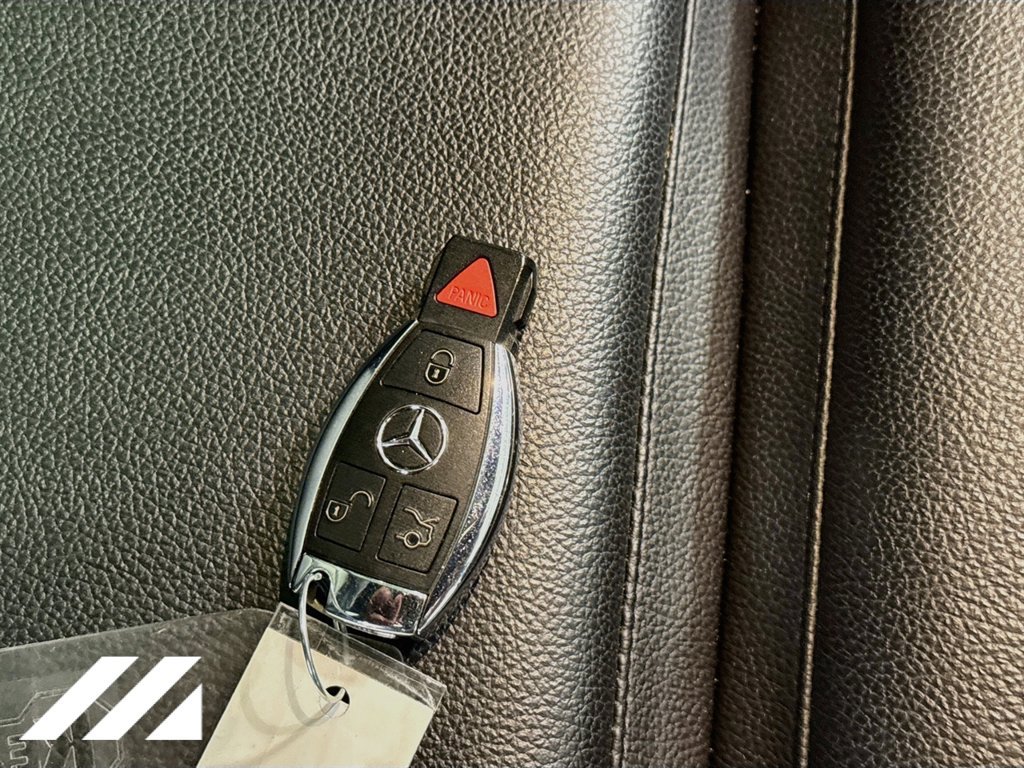Used 2018 Mercedes-Benz CLA 250 4MATIC image 34