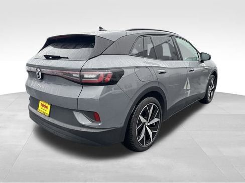 Used 2023 Volkswagen ID.4 Pro S image 9