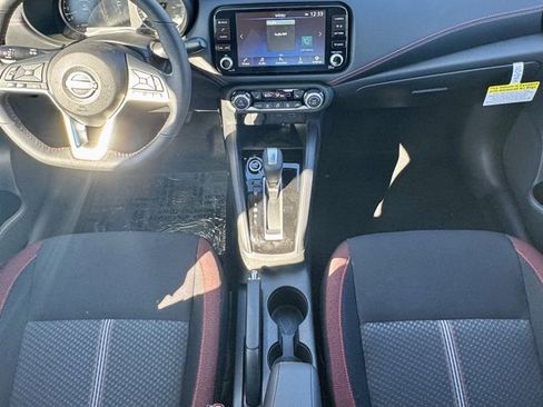 New 2025 Nissan Versa SR w/ Trunk Package image 12