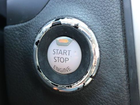 Used 2018 Nissan Altima 2.5 SL FWD image 12