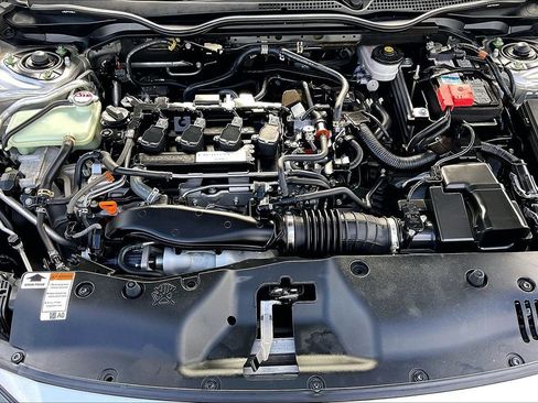 Used 2018 Honda Civic Sport Touring image 9