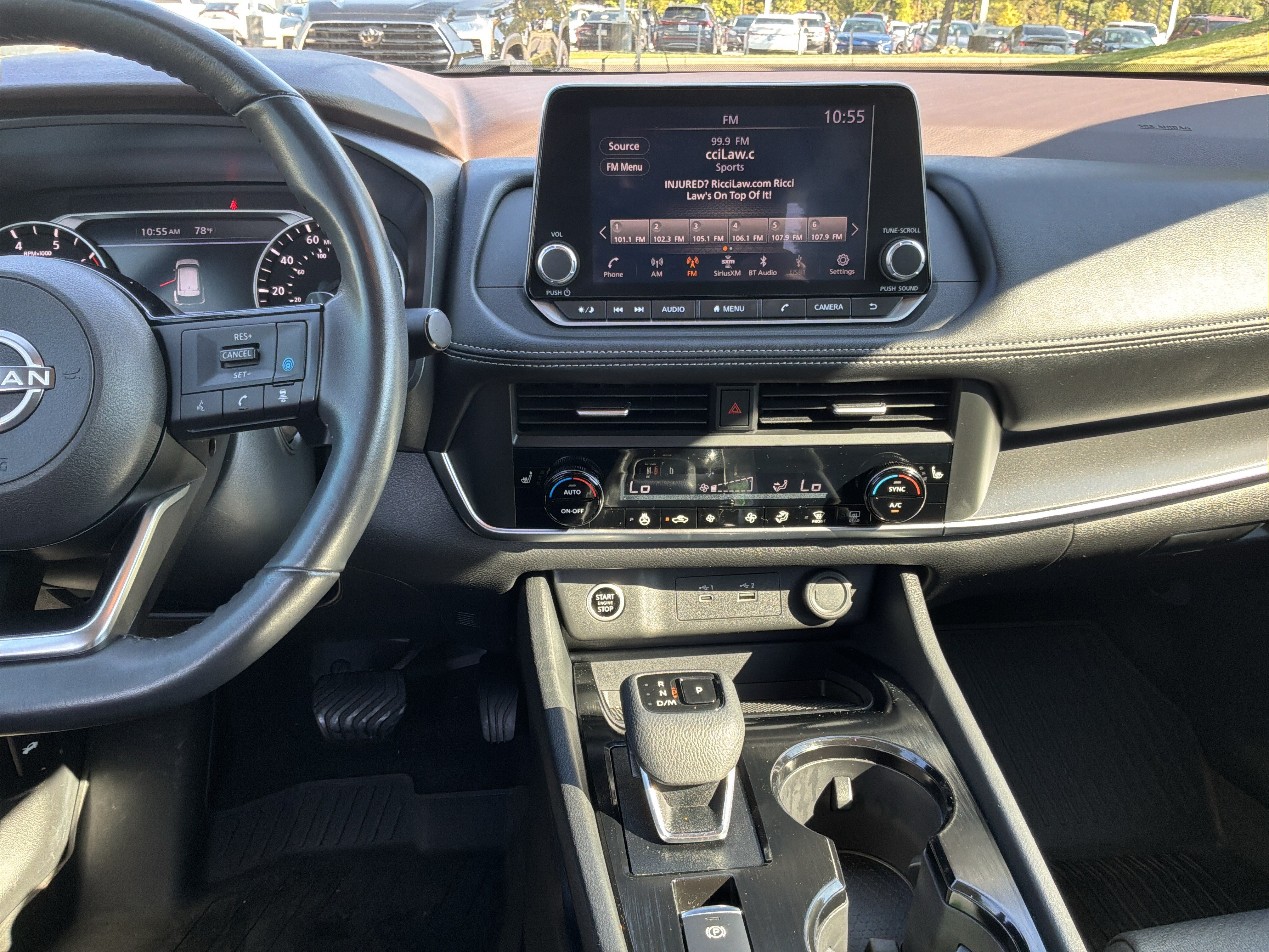 Used 2023 Nissan Rogue SV w/ SV Premium B Package FWD image 29