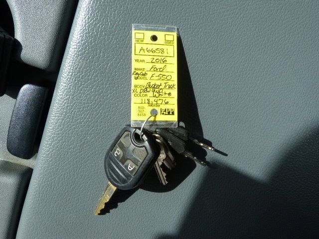 Used 2016 Ford F550 4x4 Regular Cab Super Duty image 46