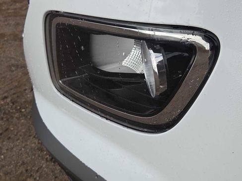 Used 2020 Hyundai Venue SE image 11