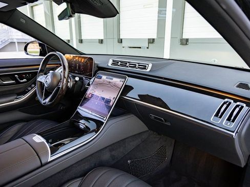 Used 2023 Mercedes-Benz S 500 4MATIC w/ AMG Line image 27