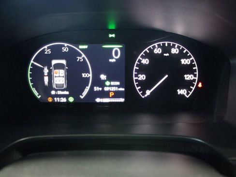 Used 2025 Honda CR-V Sport image 30