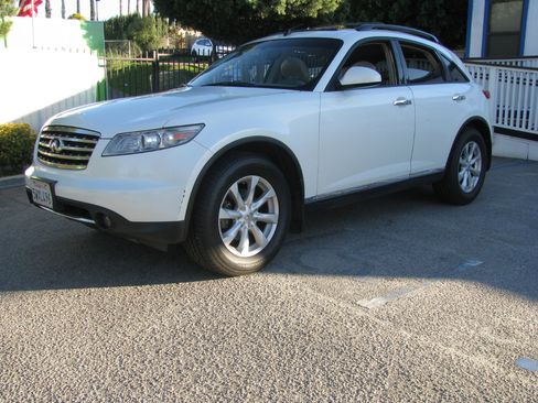 Used 2006 INFINITI FX35 AWD w/ (G02) Touring Pkg image 2