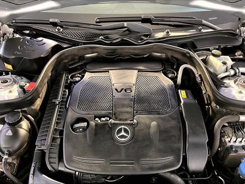 Used 2016 Mercedes-Benz E 350 4MATIC Wagon image 30
