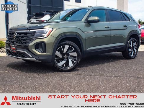 Used 2026 Volkswagen Atlas Cross Sport SE AWD/4WD image 1