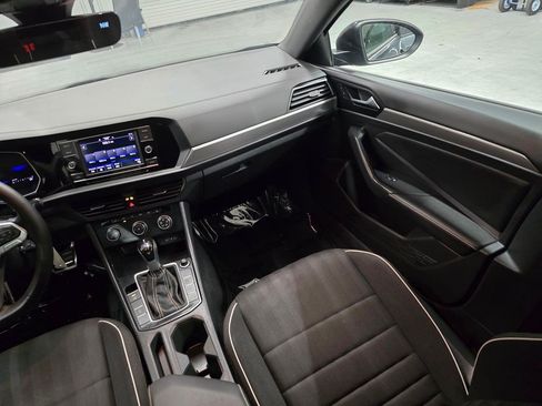 Used 2024 Volkswagen Jetta Sport FWD image 34