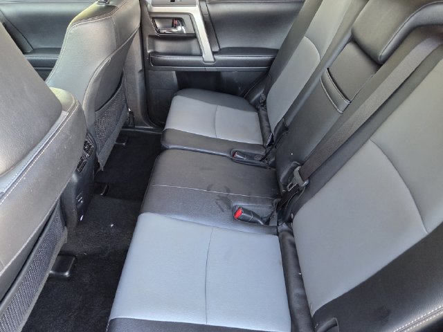 Used 2019 Toyota 4Runner SR5 Premium AWD/4WD image 34
