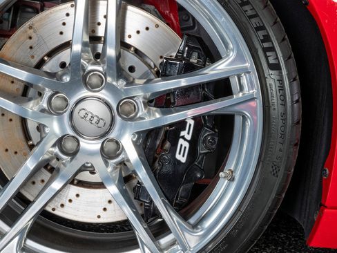 Used 2010 Audi R8 V10 image 66