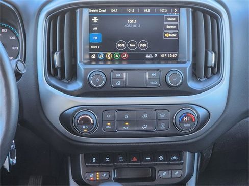 Used 2022 Chevrolet Colorado ZR2 image 21