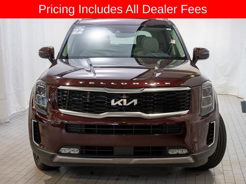 Used 2022 Kia Telluride SX w/ Towing Package AWD/4WD image 2