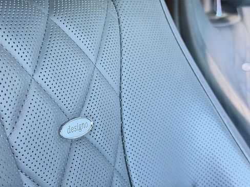 Used 2018 Mercedes-Benz E 400 4MATIC Coupe w/ Premium 3 Package image 28