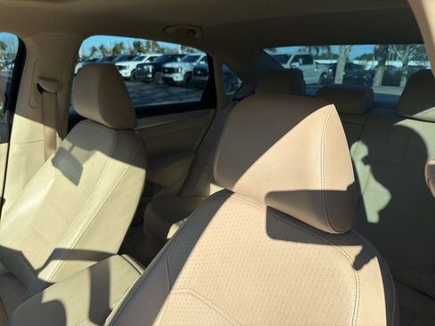 Used 2013 Volkswagen Passat 2.5 SE image 10