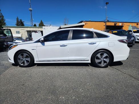 Used 2017 Hyundai Sonata Limited FWD image 8