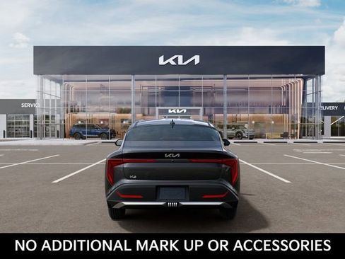 New 2026 Kia K4 FWD image 5