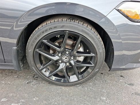 Used 2022 Honda Civic Sport image 11