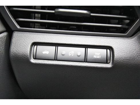 Certified 2024 Nissan Altima 2.5 S image 17